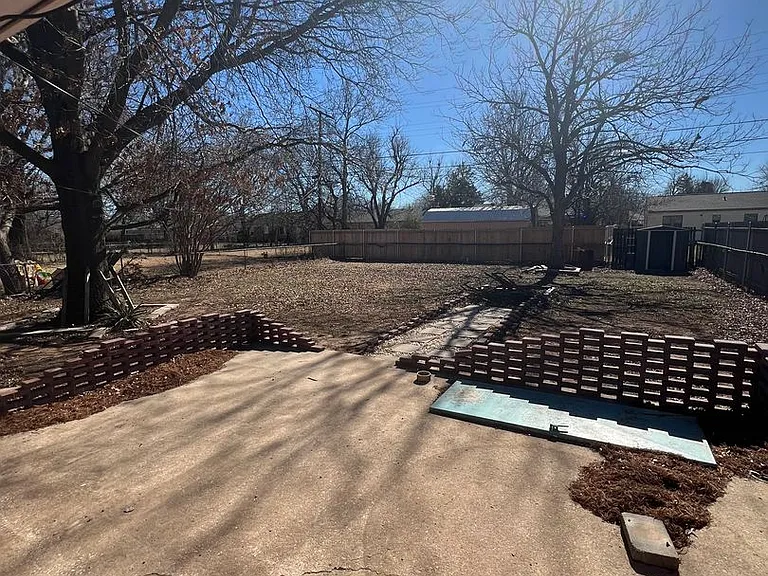 114 E Ridge Rd — Photo 19