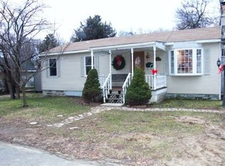 17 Locust Ln, New Egypt, NJ 08533