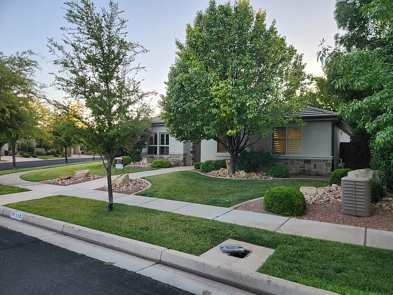 110 S Chalon Dr — Photo 29