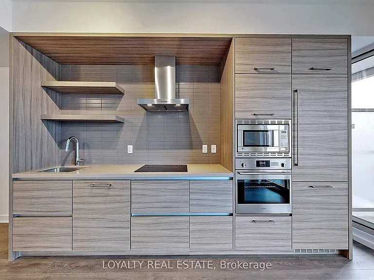 2221 Yonge St #1705 — Photo 5