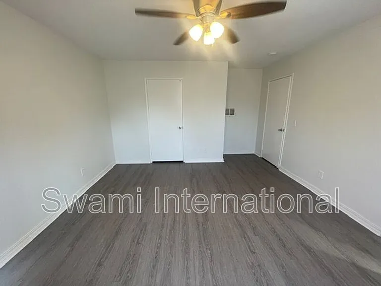 345 E Stepney St #4 — Photo 18