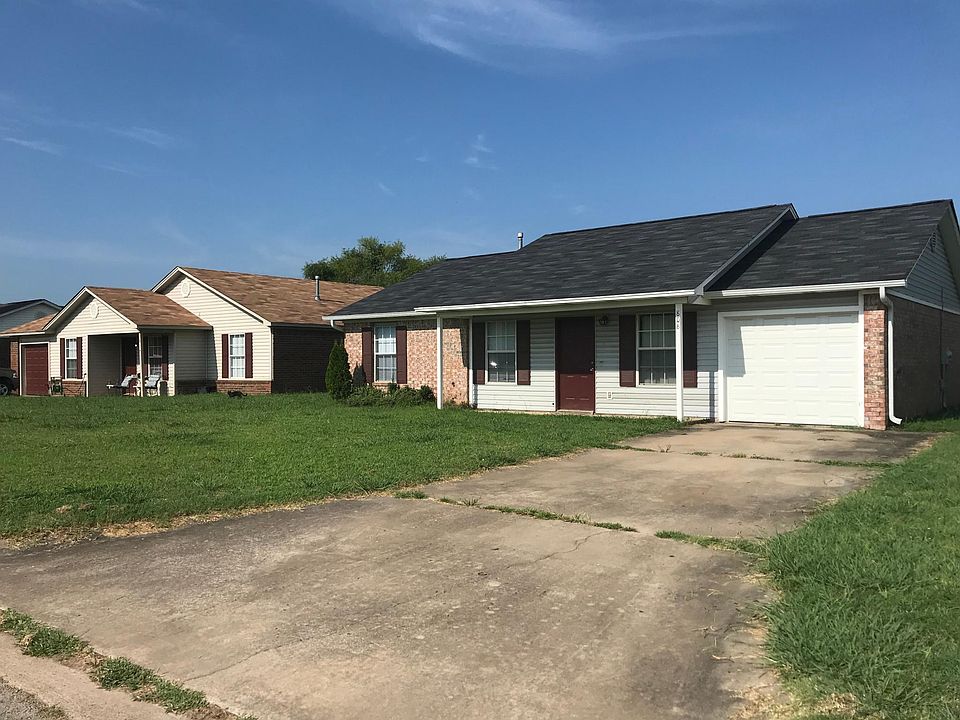 1st image of 808 S 38th St