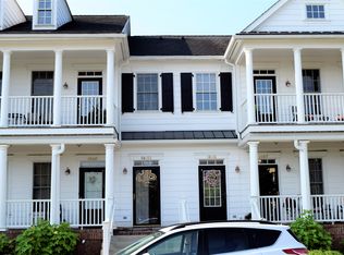 50453 Monroe St, Canton, MI 48188
