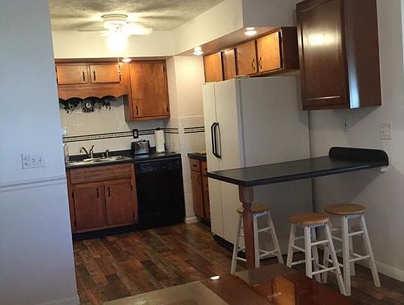 4th image of 3409 Hackney Dr