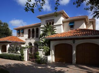 147 W Coconut Palm Rd, Boca Raton, FL 33432