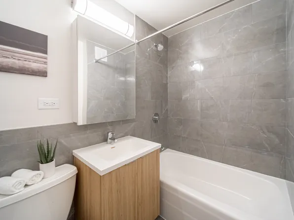 100 Montgomery Street image 15 of 26