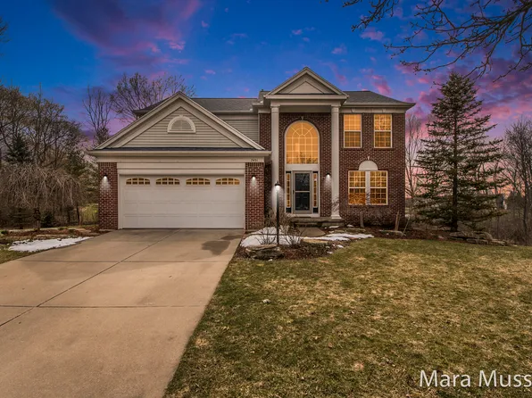 7451 Misty View Ct SE, Caledonia, MI 49316