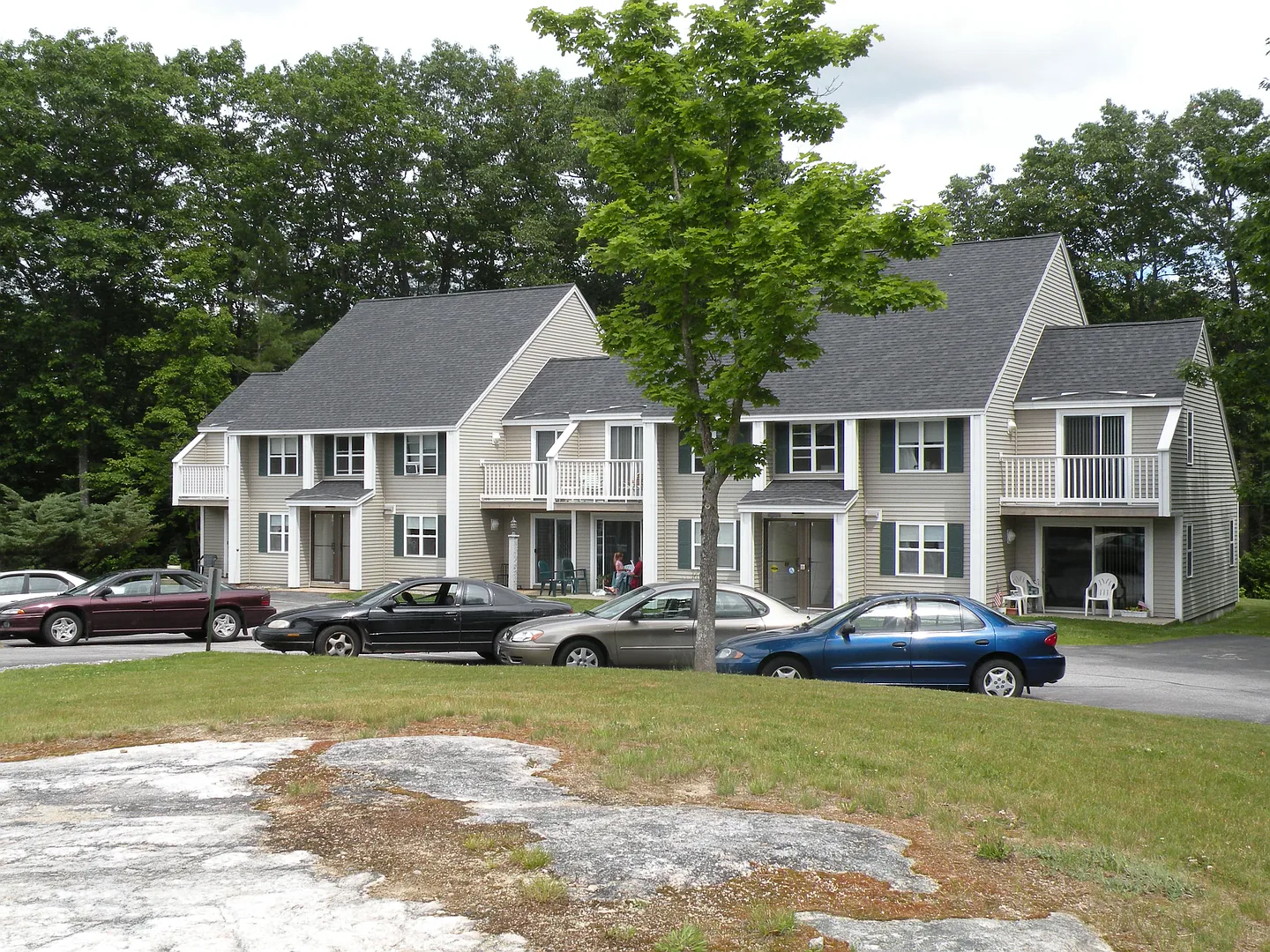 Deerfield Village — Photo 4