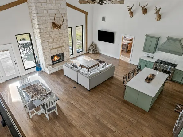 2781 Fm 859, Edgewood, TX 75117