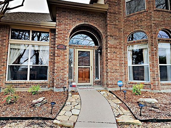 2nd image of 1436 Blackburn Ln