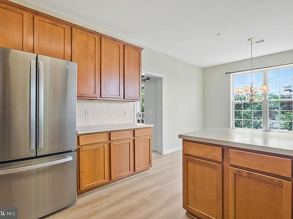 5th image of 421 Hamlet Club Dr Unit 206