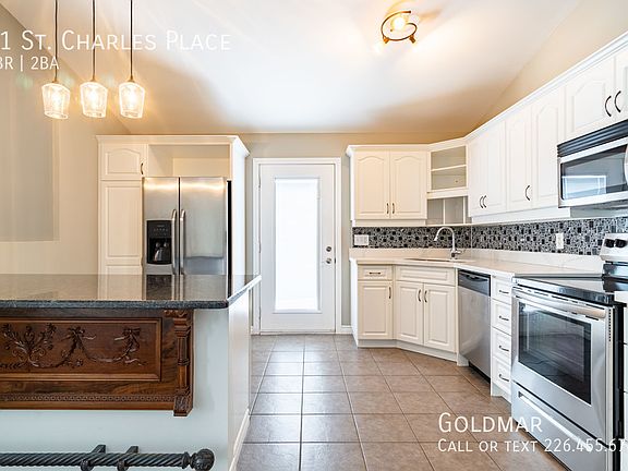 2nd image of 31 Saint Charles Pl