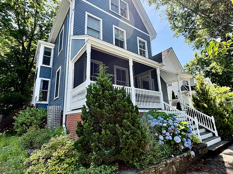 307 Wibird St — Photo 1