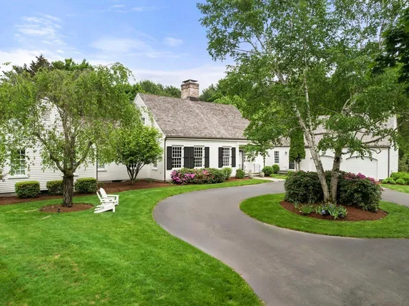 12 Pheasant Landing Rd, Needham, MA 02492