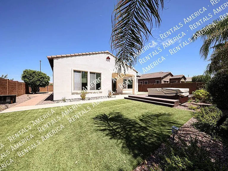3325 E Coconino Dr — Photo 43