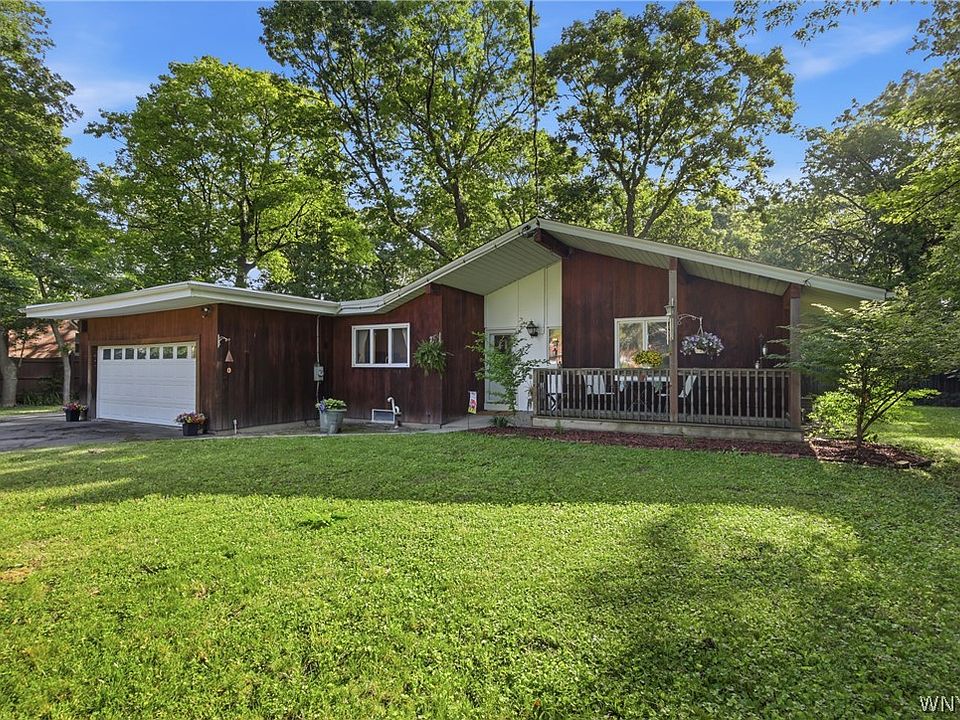 1st image of 5039 Bronson Dr