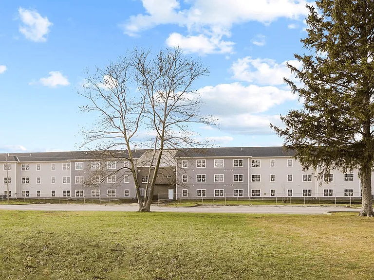 Dunbury Greene — Photo 4