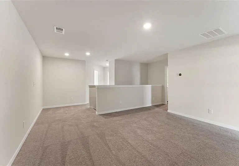 1303 Farmers Loop #R — Photo 21