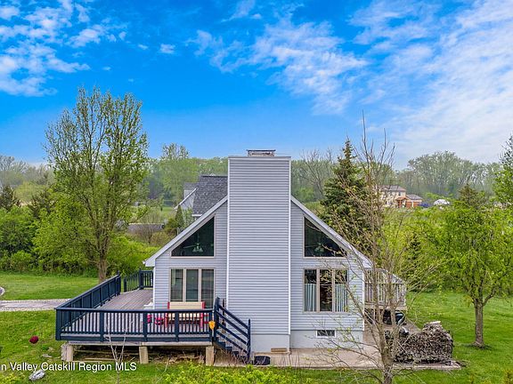 3rd image of 2931 Sleepy Hollow Road