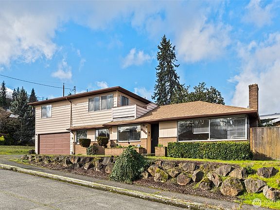 2nd image of 5706 S Upland Road