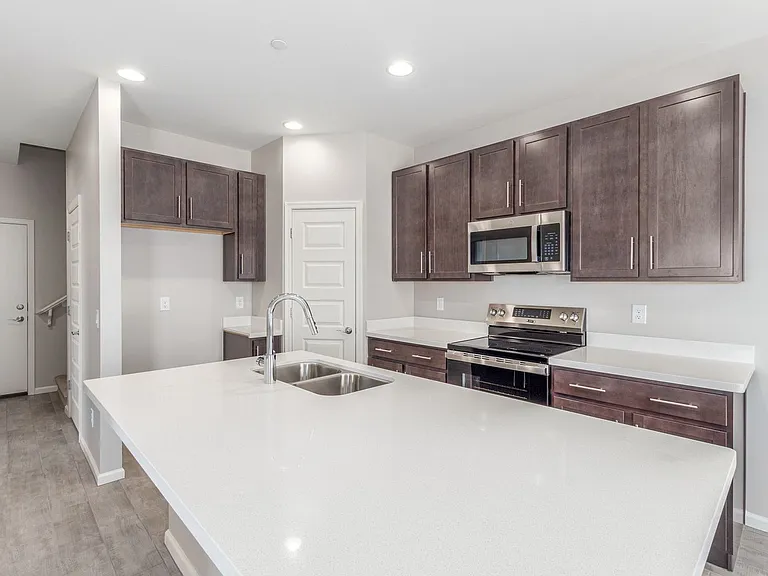 733 E Commonwealth Ave #39 — Photo 9