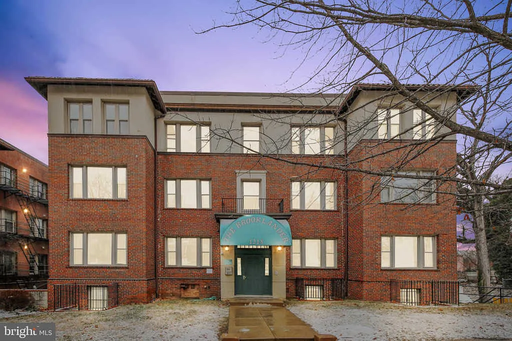 1218 Perry St NE APT G1 photo 1