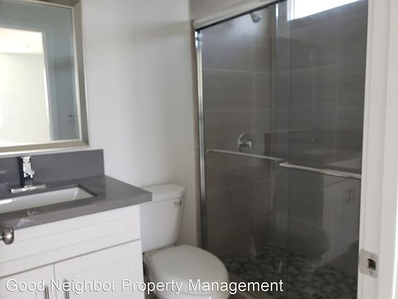 5th image of 10960 Avalon Blvd #10013012