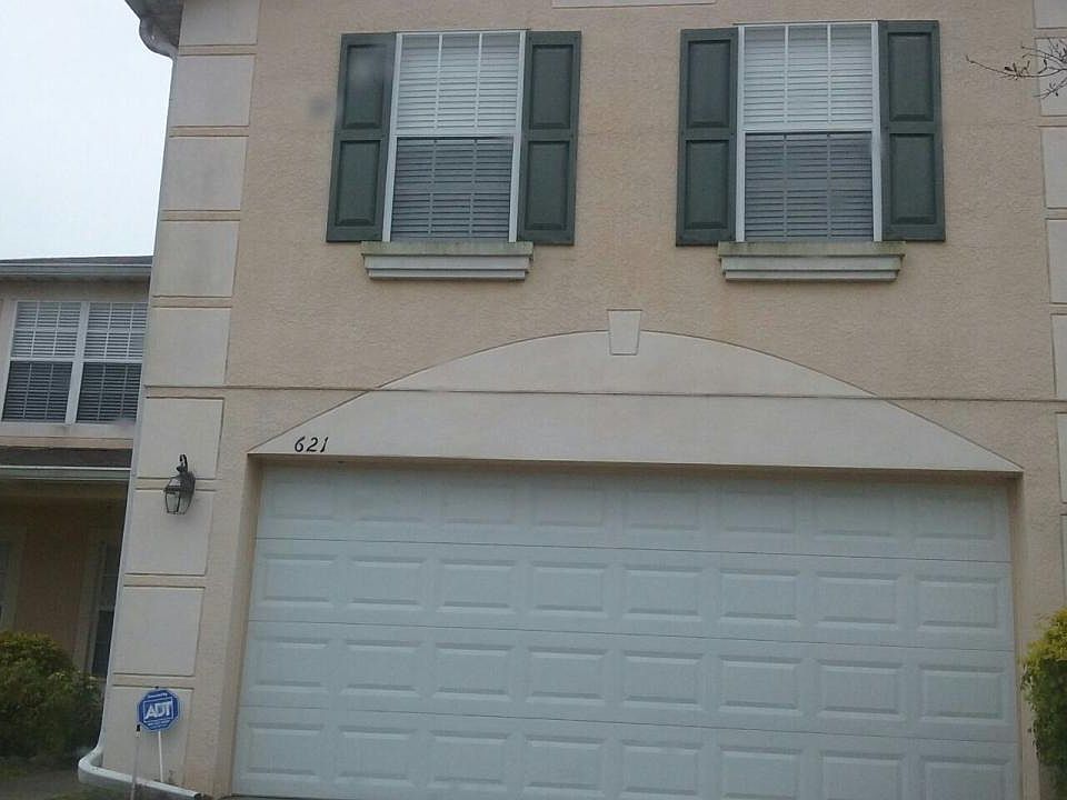 1st image of 621 Flower Fields Ln