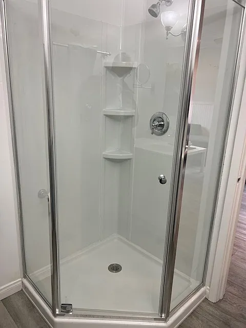 Studio, 400 sqft, $2,850 — Photo 4