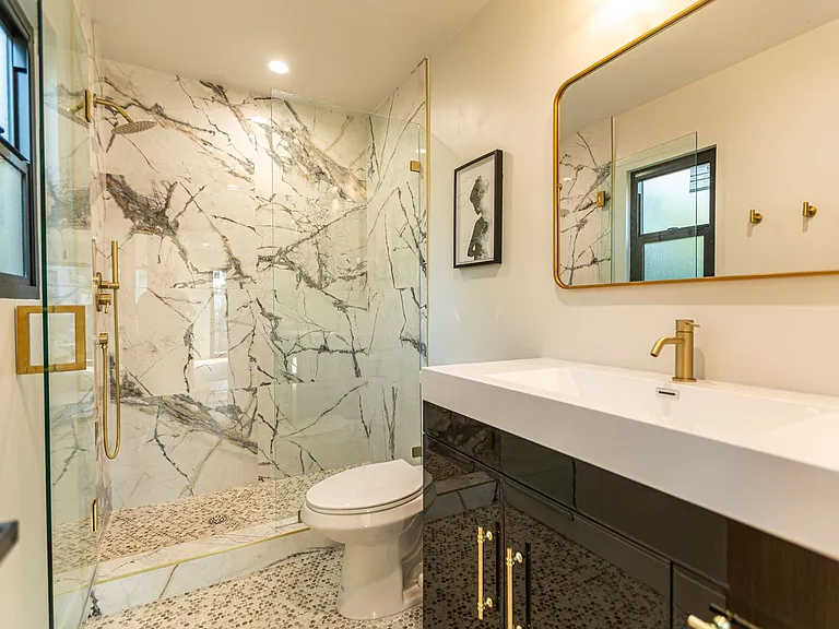 319 Heliotrope Ave — Photo 11