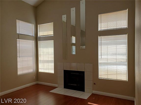 5th image of 7633 Shore Haven Dr