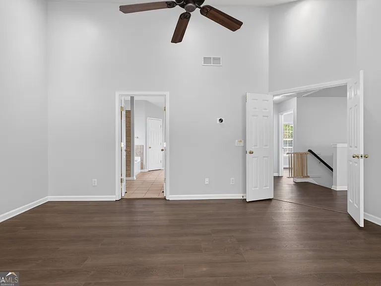28 Stonehenge Ct — Photo 44