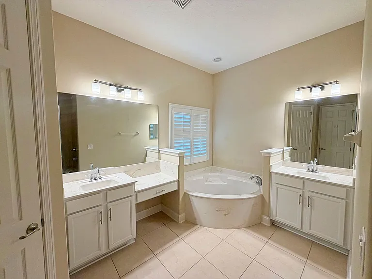 338 Willow Winds Pkwy — Photo 14