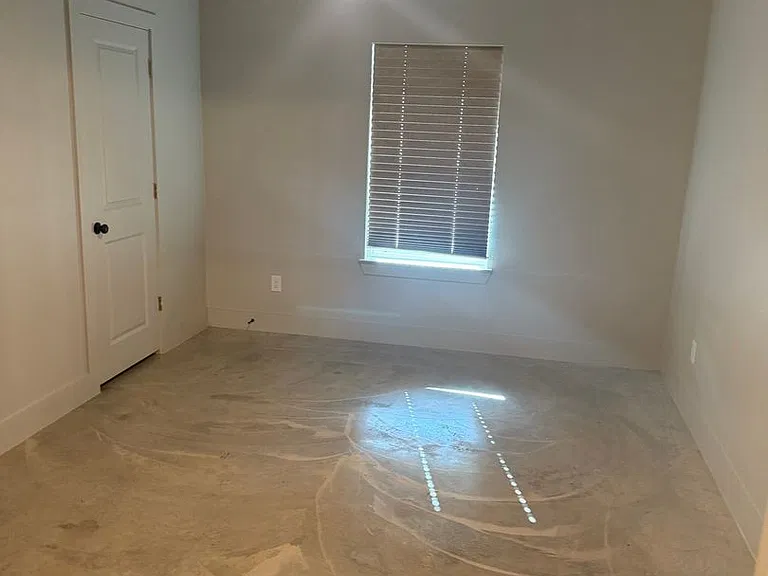 138 Greenbriar Ct — Photo 12