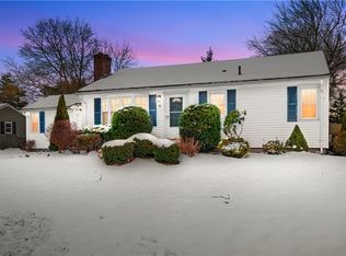 76 Leslie Rd, Warwick, RI 02888