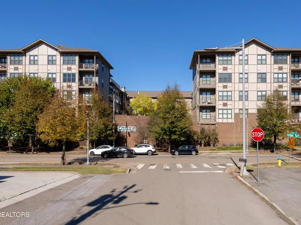 445 W Blount Ave APT 401, Knoxville, TN 37920