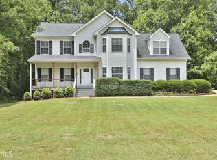 221 Mosby Woods Dr, Newnan, GA 30265