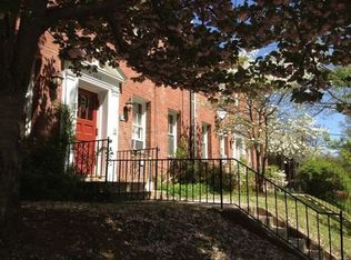 3915 W St NW, Washington, DC 20007