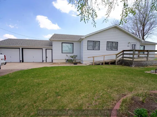 2715 N North Rd, Grand Island, NE 68803