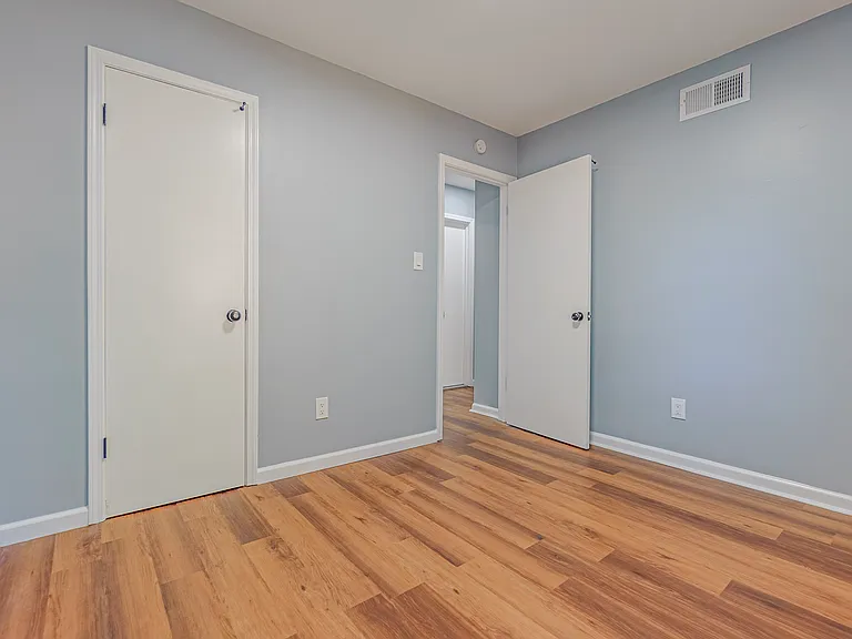 8229 Whitebrook Dr — Photo 6