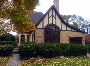 1928 Highland Ave, Wilmette, IL