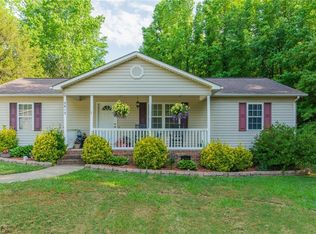 3913 Young Rd, Asheboro, NC 27205