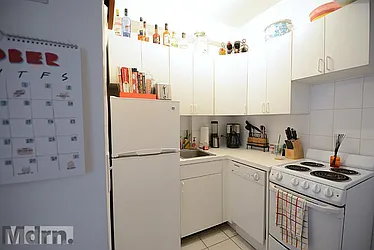 Rented by Mdrn Residential