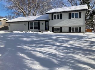 10168 Orleans Ln N, Maple Grove, MN 55369