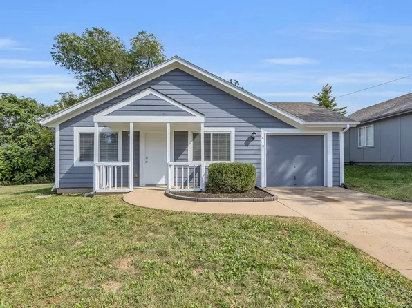 810 N Willie St, Olathe, KS 66061