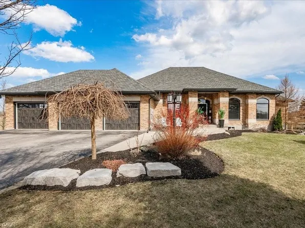 4663 Wellington Rd #35, Puslinch, ON N1H 6J3