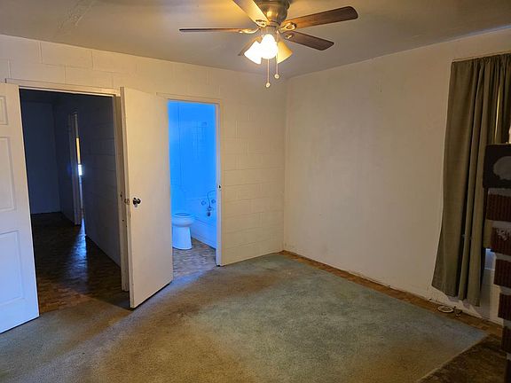 3rd image of 2829 Thomas St