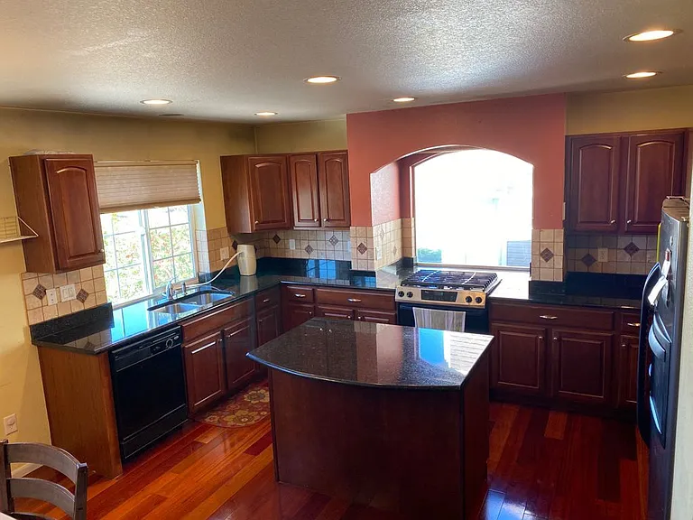 2291 Candleglow St — Photo 12