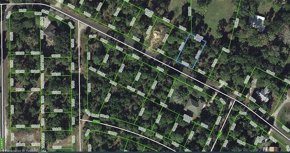 2nd image of 1533 Spring Ln