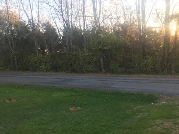 1662 Ruthena Cir, Morristown, TN 37813